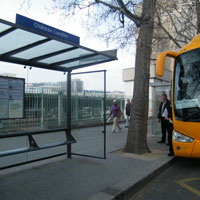 SA bus stop Paris 3